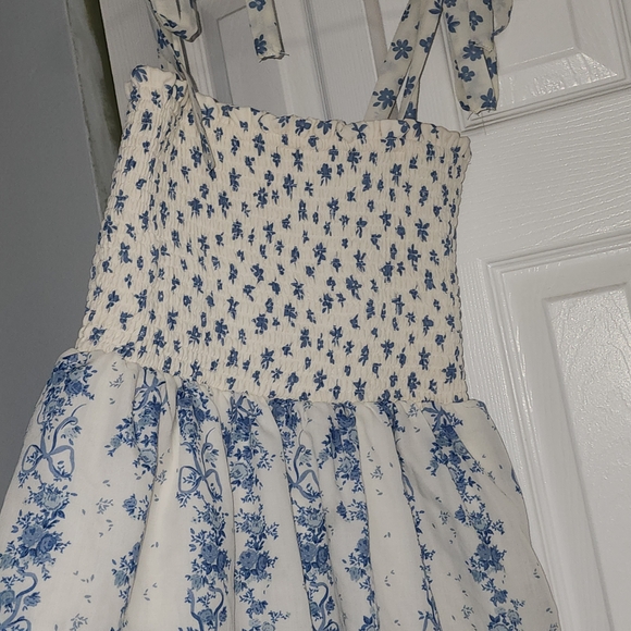 Crystal Doll White and Blue Floral Tiered Sundress Easter Spring Summer - Picture 7 of 7